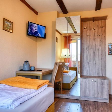 Osrodek Jagienka Zieleniec Bed & Breakfast Duszniki Zdroj Exterior photo